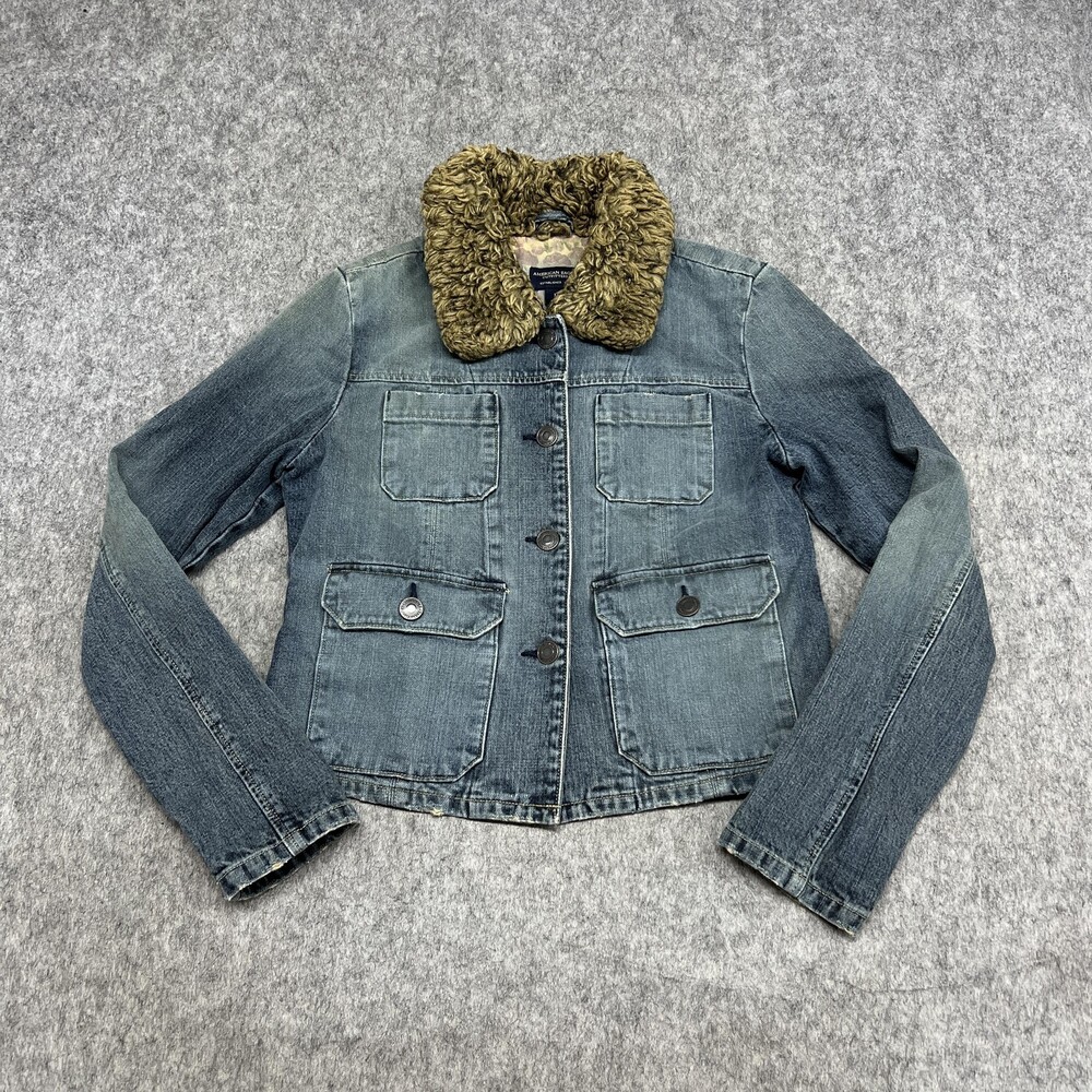 American Eagle Outfitters Jacket Womens M Blue Denim Faux Fur Collar Buckle